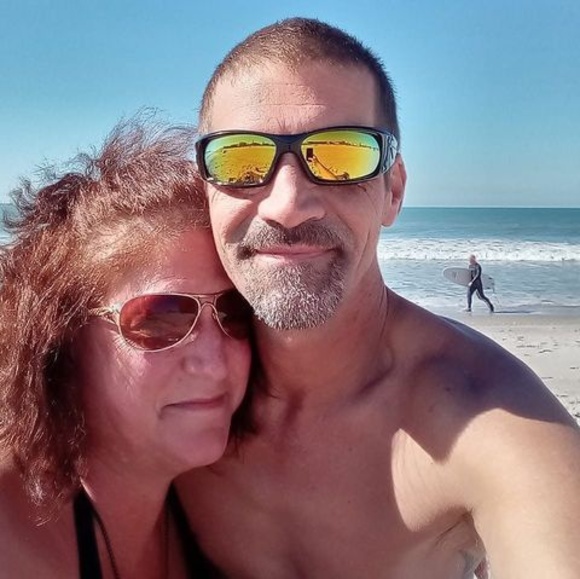 Meet your Posher, Britney - Picture 1 of 1